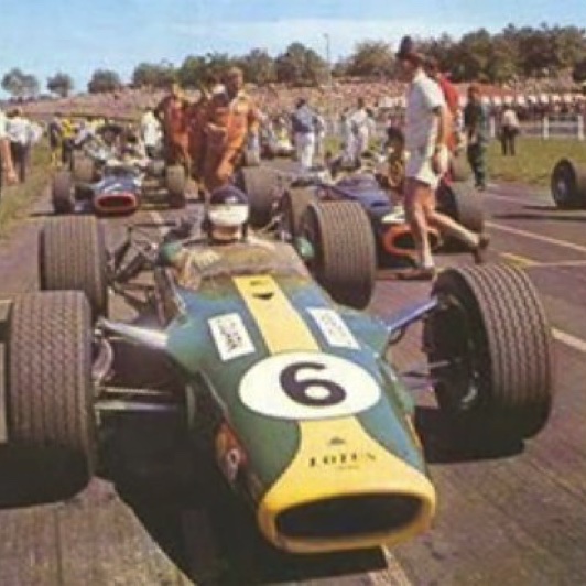 Sur la grille du GP de France Sur la grille du GP de France