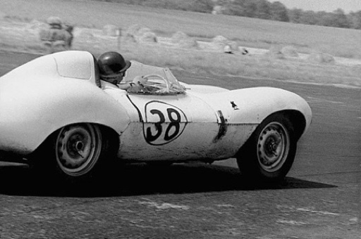 Jim et la Jaguar D Type des Border Reivers