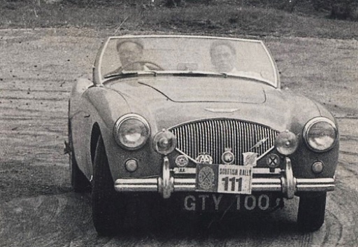 Scottish Rally 1957  avec son cousin Billy Poste sur une Austin Healey 100