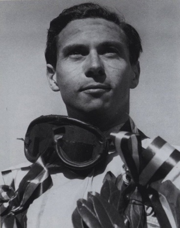 RacingLegend024.jpg RacingLegend024.jpg